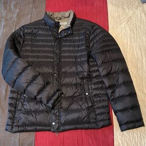 Packable down jacket